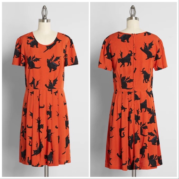 ModCloth Bats in the Cradle Dress by Dangerfield - Picture 2 of 15
